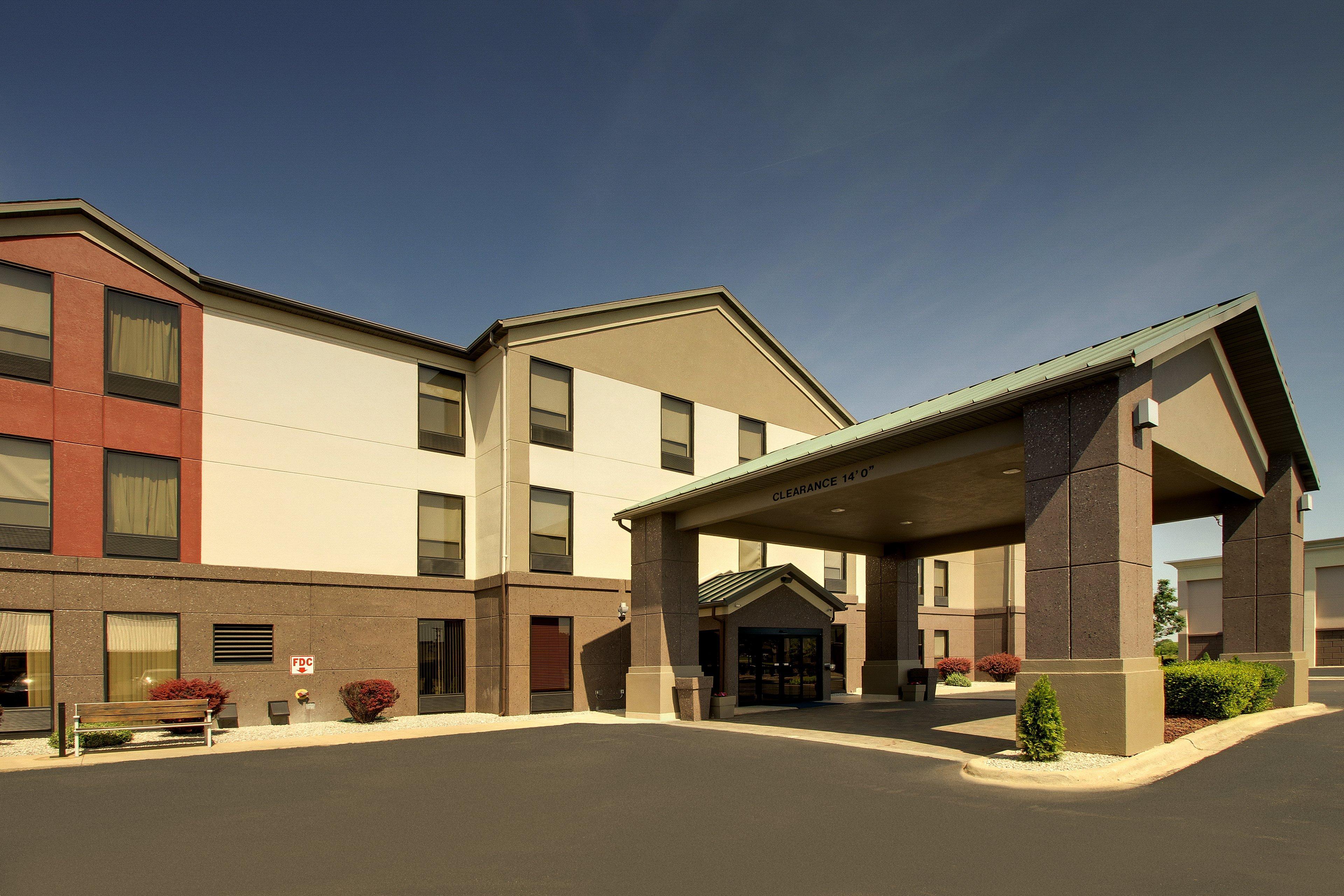 Holiday Inn Express Hotel & Suites Lebanon By Ihg Экстерьер фото